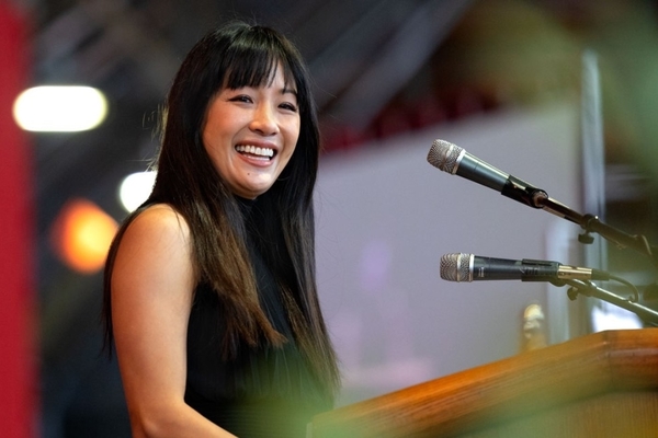 Actress Constance Wu delivers remarks to graduating seniors.