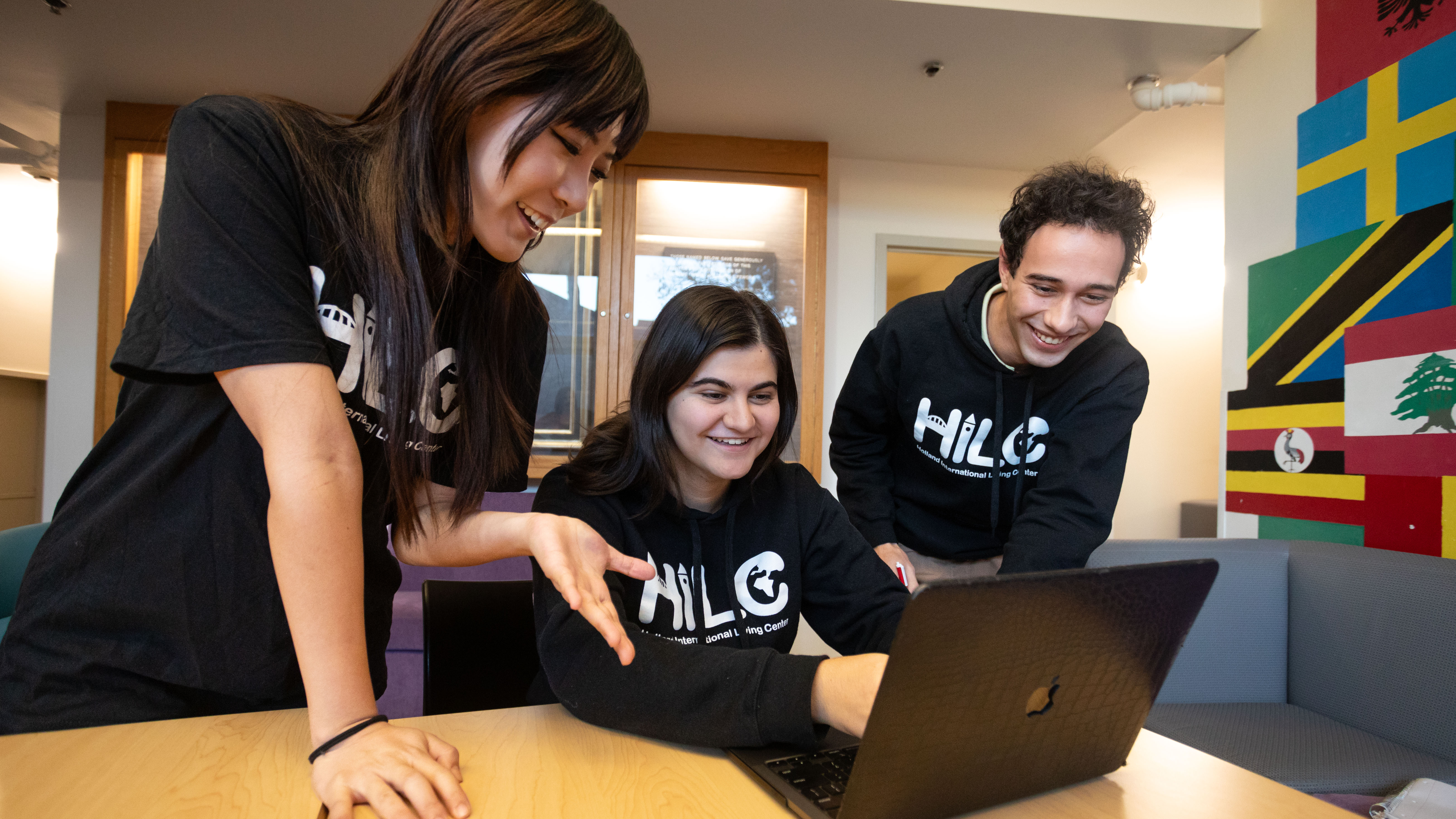 Students at HILC gather around the study lounge