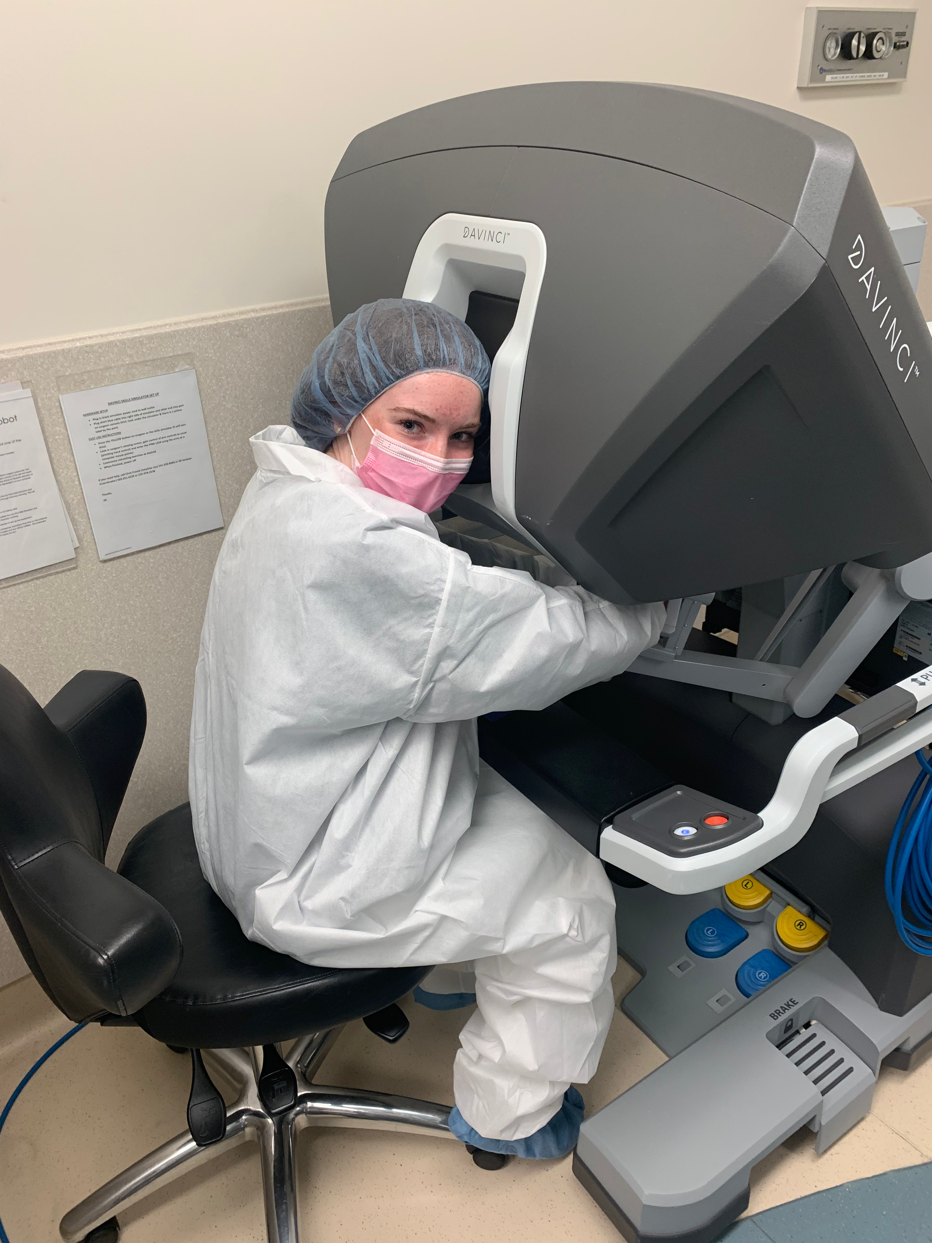 Tupelo Wright-Dykhouse works at a lab at University of Utah