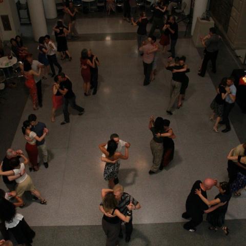 Dancers tango.