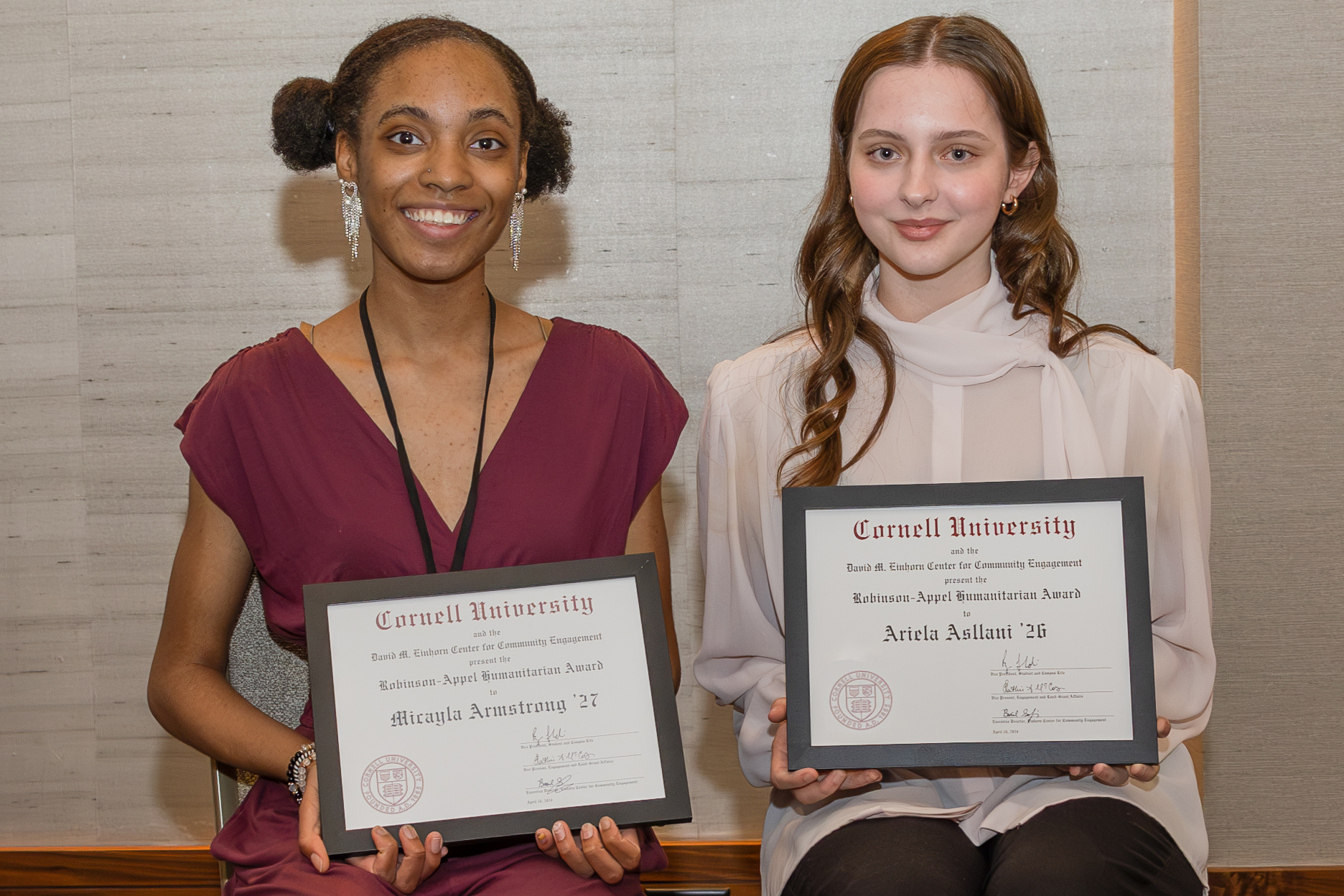 Students receive Einhorn awards for community engagement