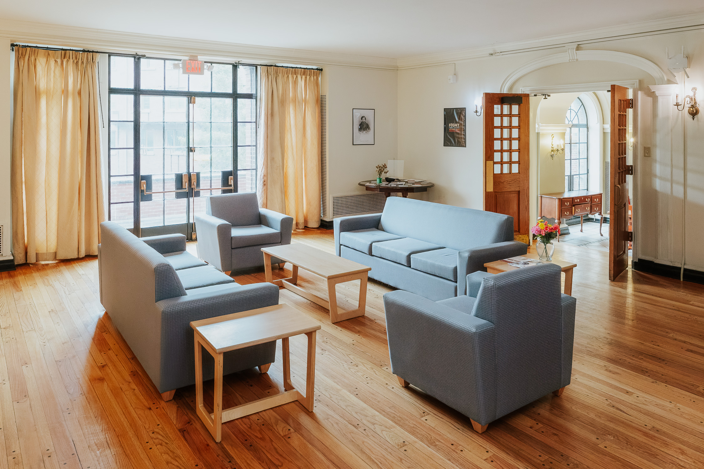 Photo of the EEC Lounge