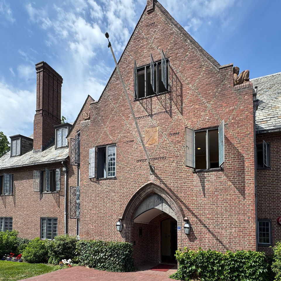 Exterior of 1 Forest Park Lane