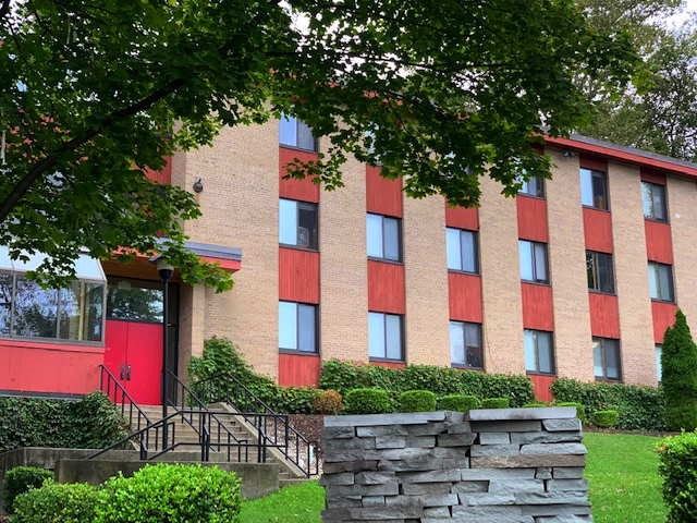 Exterior of 109 McGraw