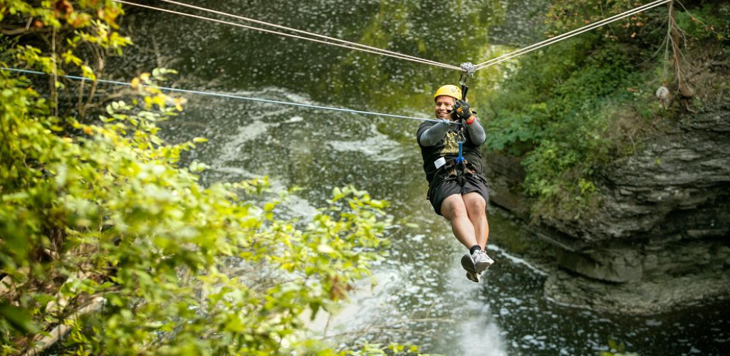 Tyroloean traverse over Beebe Lake gorge